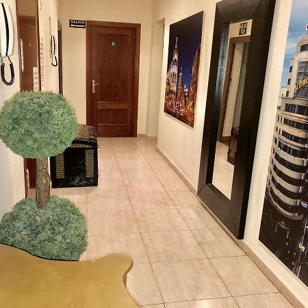 Hostal Arriaza Мадрид Экстерьер фото