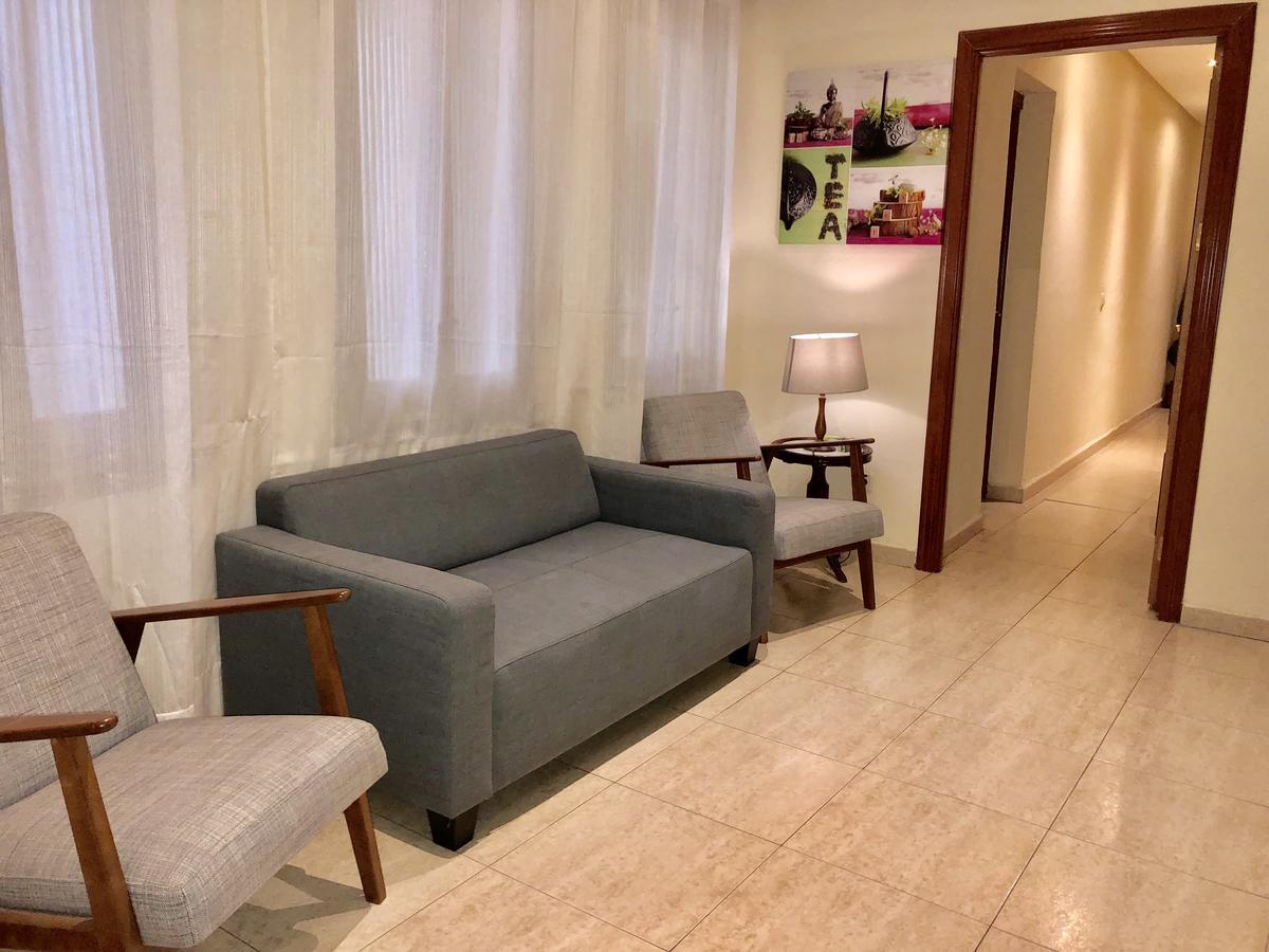 Hostal Arriaza Мадрид Экстерьер фото